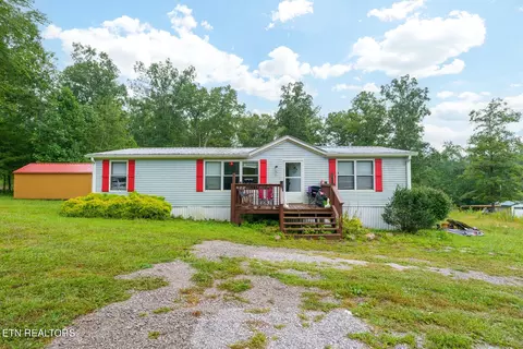 441 Daymon Cir, Crossville, TN 38572
