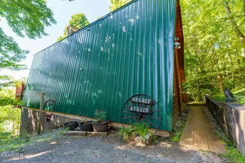 1149 Ski View Dr, Gatlinburg, TN 37738