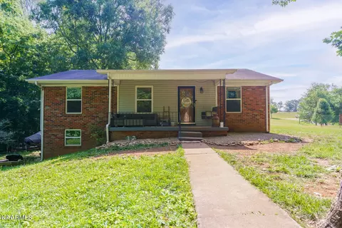 712 Woodland Dr, New Market, TN 37820