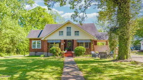 401 Englewood Rd, Madisonville, TN 37354