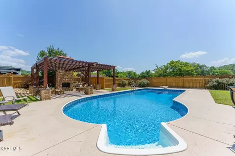 522 Gamble Dr, Heiskell, TN 37754 photo 19