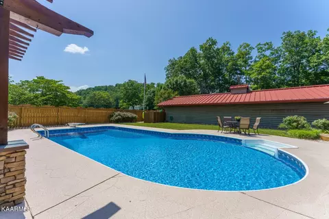 522 Gamble Dr, Heiskell, TN 37754 photo 23