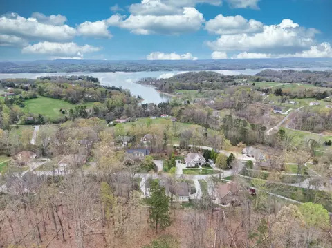8078 Cross Creek Dr, Talbott, TN 37877 photo 17