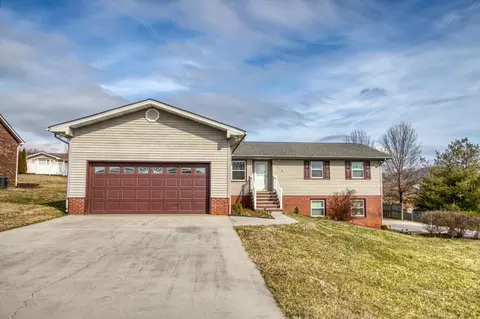 330 Ayers Rd, Kodak, TN 37764 photo 1