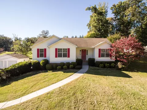 905 Whippoorwill Dr, Talbott, TN 37877 photo 1