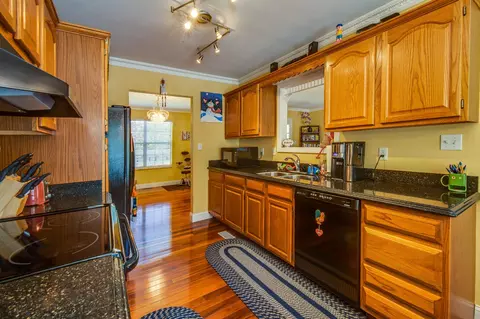905 Whippoorwill Dr, Talbott, TN 37877 photo 9