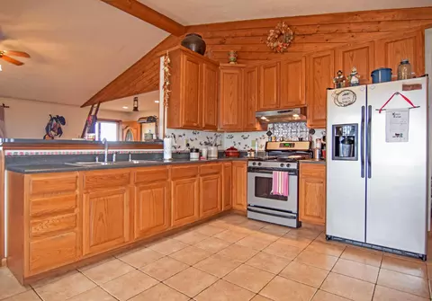 2489 Tarr Rd, Talbott, TN 37877 photo 4