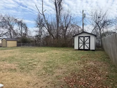 Exterior - 1024 Richard St, Springfield, TN 37172 photo 2 of 2