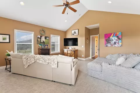 Bedroom - 1180 Allisona Rd, Eagleville, TN 37060 photo 3 of 8