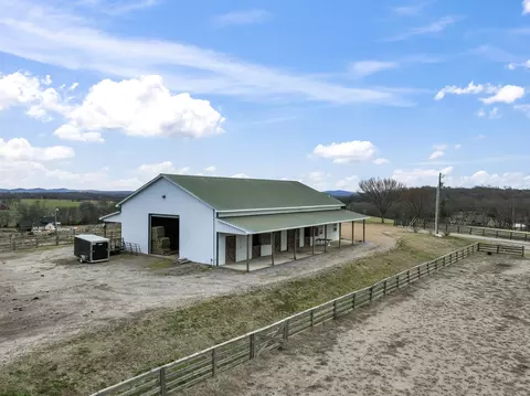 Exterior - 1180 Allisona Rd, Eagleville, TN 37060 photo 12 of 14