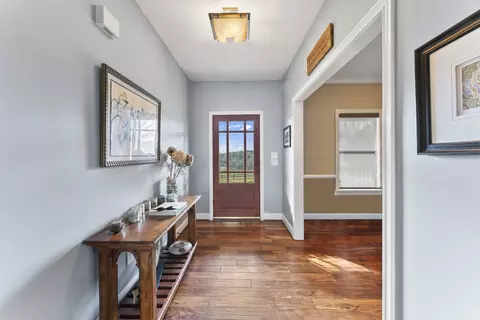 Entry Way - 1180 Allisona Rd, Eagleville, TN 37060 photo 1 of 4