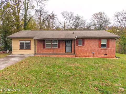 706 Graves St, Knoxville, TN 37915