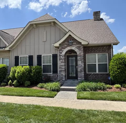 236 Glennister Ct, Gallatin, TN 37066