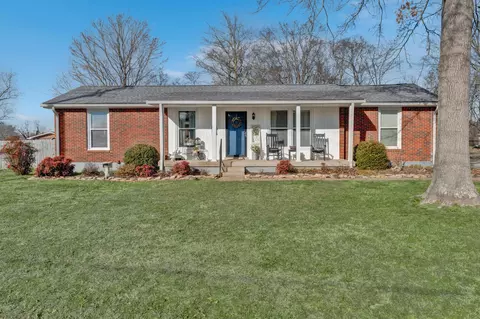125 Gates Dr, Hendersonville, TN 37075
