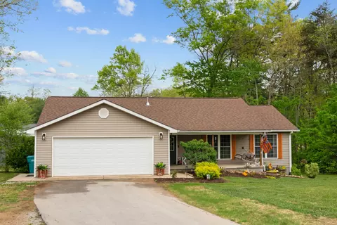 223 Grove Loop, Crossville, TN 38555