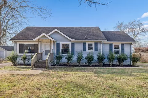 407 Fairview Ave, Smyrna, TN 37167