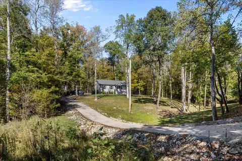 106 Buttrey Rd, Dickson, TN 37055