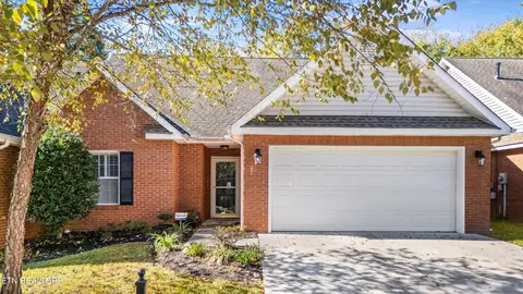 7137 Winter Oaks Way, Knoxville, TN 37918