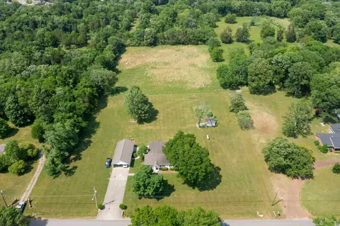 4100 Maxwell Rd, Antioch, TN 37013