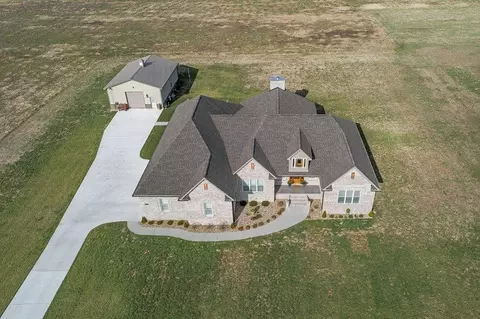3239 Ostella Rd, Cornersville, TN 37047