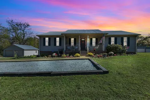 2008 Council Bend Rd, Centerville, TN 37033