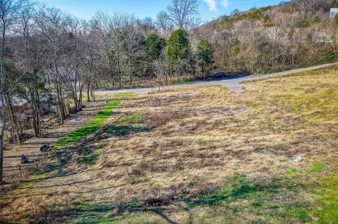112 Stone St, Liberty, TN 37095