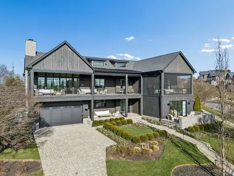 7361 Harlow Dr, College Grove, TN 37046