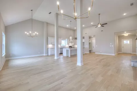 Living - 5560 Sinclair Ct, Murfreesboro, TN 37127 photo 9 of 9