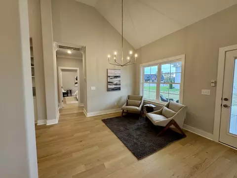 Entry Way - 5560 Sinclair Ct, Murfreesboro, TN 37127 photo 1 of 4