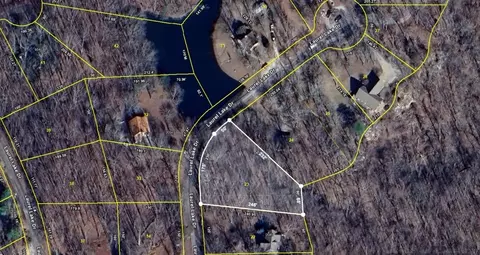 23 Laurel Lake Dr, Monteagle, TN 37356