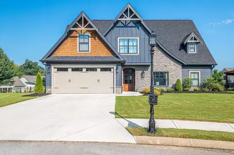 7960 Vervena Dr, Ooltewah, TN 37363