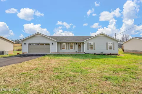 456 Tyler Dr, Dandridge, TN 37725