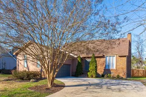 1413 Stratman Cir, Chattanooga, TN 37421