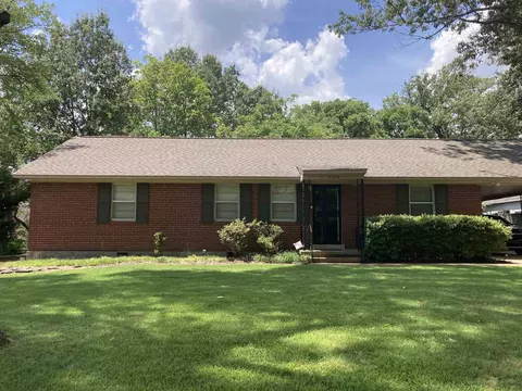 2935 Court St, Memphis, TN 38134