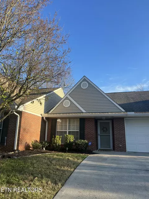 236 Dalton Place Way, Knoxville, TN 37912