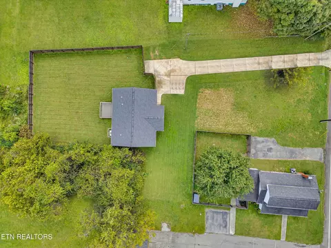 5406 Tillery Rd, Knoxville, TN 37912