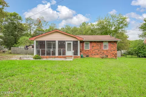 1308 Clinch Ave, Clinton, TN 37716