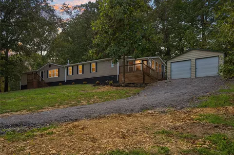 193 N Browns Ln, Portland, TN 37148