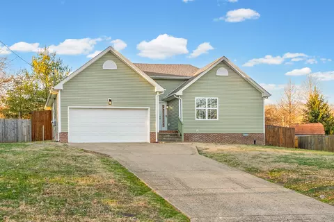 2608 Marymont Dr, Clarksville, TN 37042
