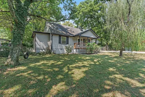 2614 Flamingo Dr, Nashville, TN 37207
