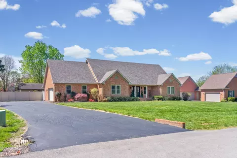 235 Oxford St, Hopkinsville, KY 42240