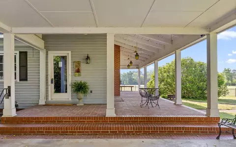 Exterior - 6730 Standifer Gap Rd, Chattanooga, TN 37421 photo 7 of 15