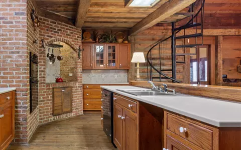 Kitchen - 6730 Standifer Gap Rd, Chattanooga, TN 37421 photo 1 of 1