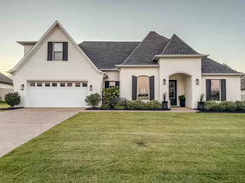 253 Saddlebrook Dr, Medina, TN 38355