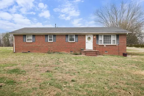 95 Pike Hill Rd, Mcminnville, TN 37110