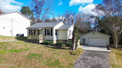 6025 Glennifer Ln, Knoxville, TN 37918