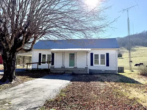 520 Pumpkin Branch Rd, Dixon Springs, TN 37057