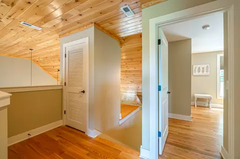 Entry Way - 320 Floating Mill Rd, Silver Point, TN 38582 photo 5 of 5