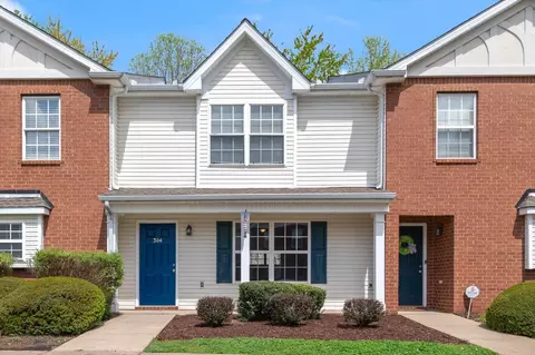 304 Arapaho Dr, Murfreesboro, TN 37128