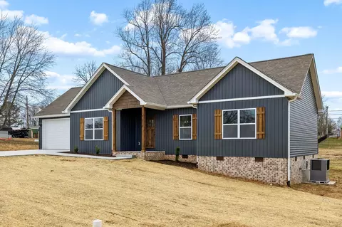 1231 Springdale Dr, Cookeville, TN 38501